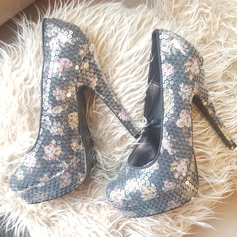 FOREVER 21 Heels